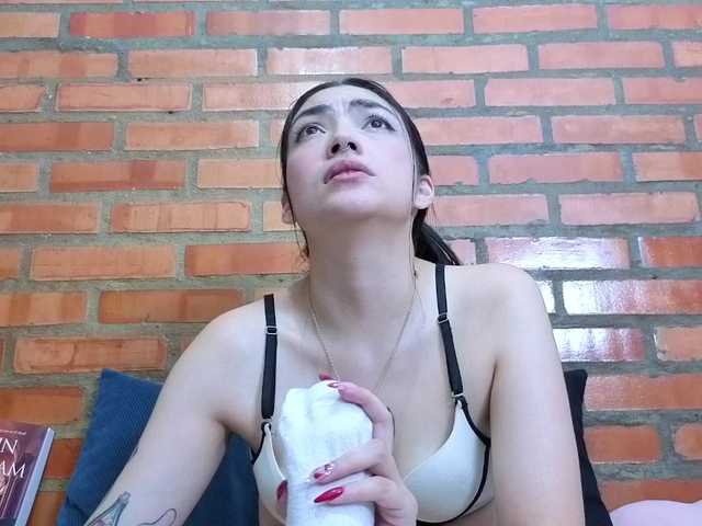 AuraLee