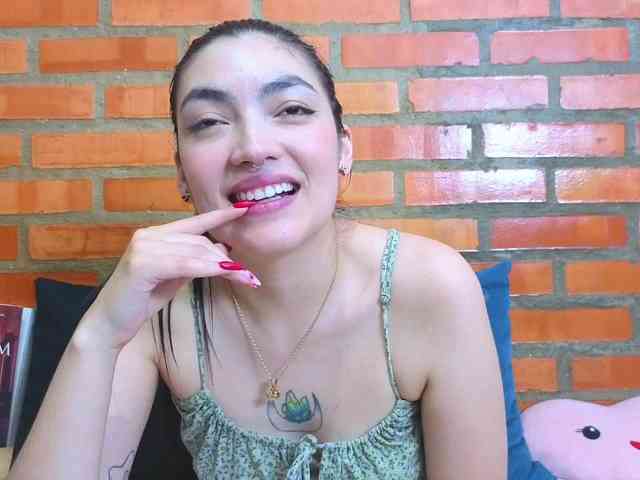 AuraLee webcam