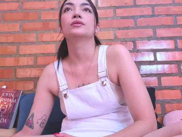 AuraLee