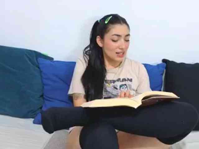 AuraLee webcam