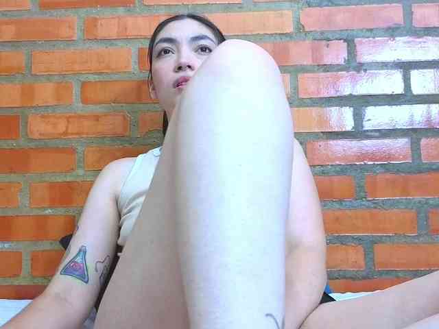 AuraLee webcam
