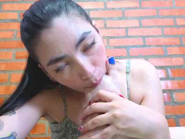 AuraLee webcam