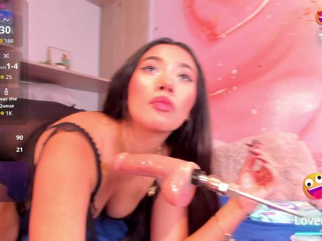 Sofi-Velvett live cam on BongaCams