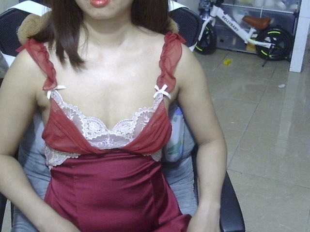 cherrysexy live cam on BongaCams
