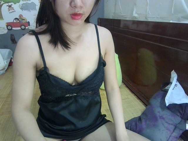 cherrysexy, en directo ahora en BongaCams