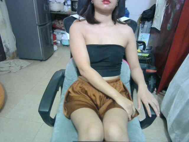 Model: cherrysexy