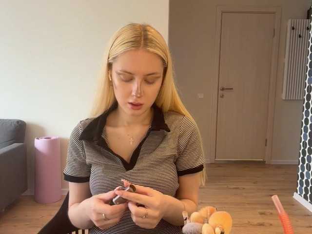 VivianaHandrick live cam on BongaCams