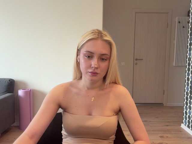 VivianaHandrick live cam on BongaCams