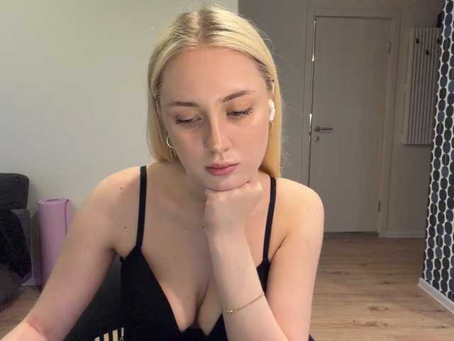VivianaHandrick live webcam show