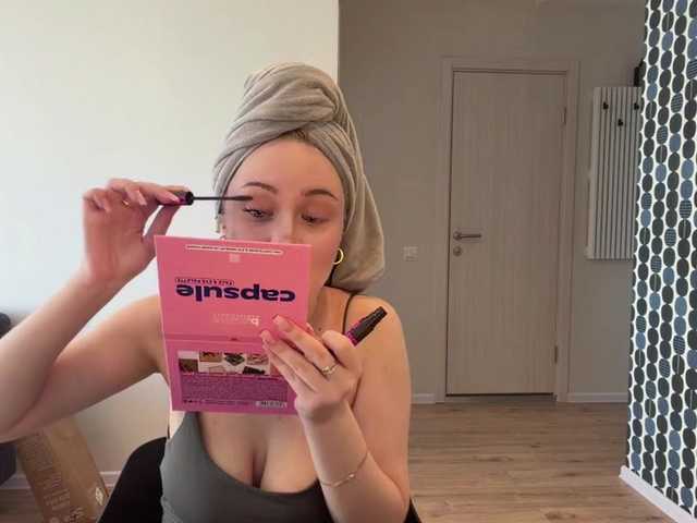 VivianaHandrick live cam on BongaCams