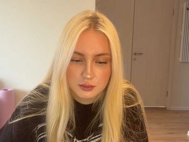 VivianaHandrick live cam on BongaCams