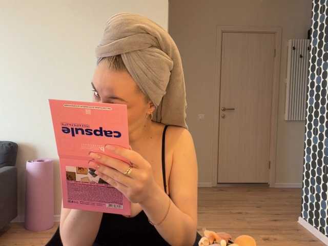 VivianaHandrick live cam on BongaCams