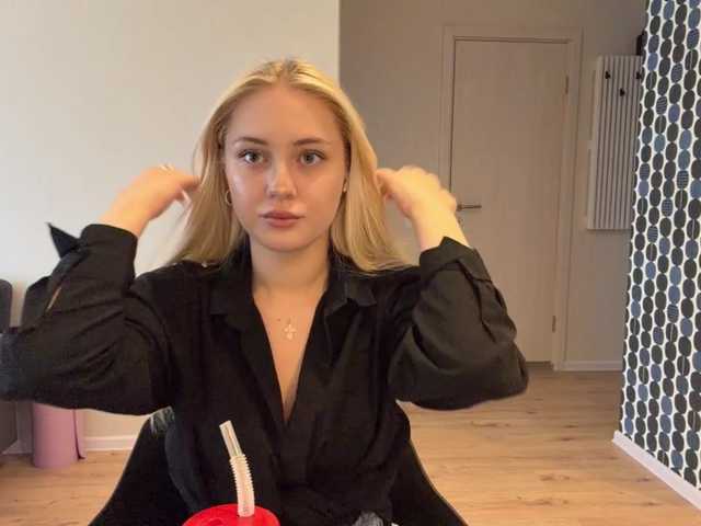 VivianaHandrick live webcam show