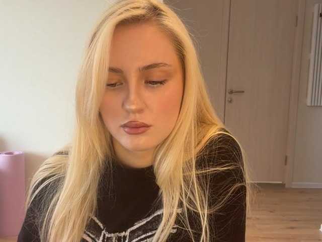 VivianaHandrick live cam on BongaCams