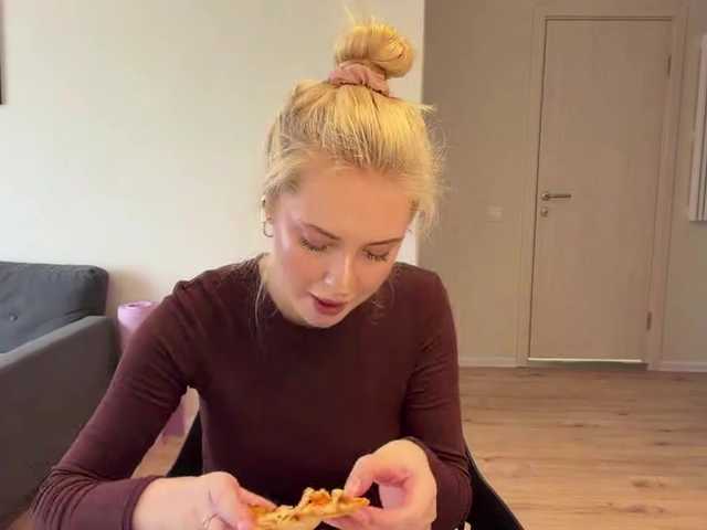 VivianaHandrick live cam on BongaCams