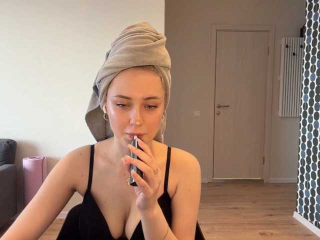VivianaHandrick live cam on BongaCams