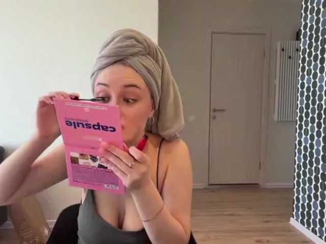 VivianaHandrick live cam on BongaCams