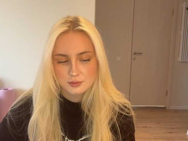 VivianaHandrick live cam on BongaCams