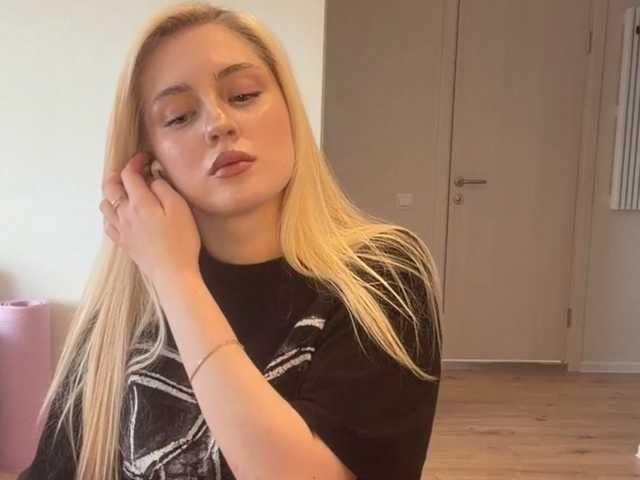 VivianaHandrick live cam on BongaCams
