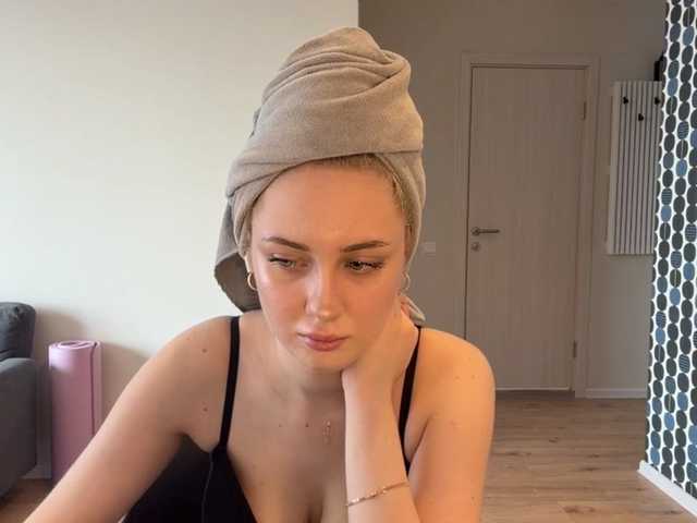 VivianaHandrick live cam on BongaCams