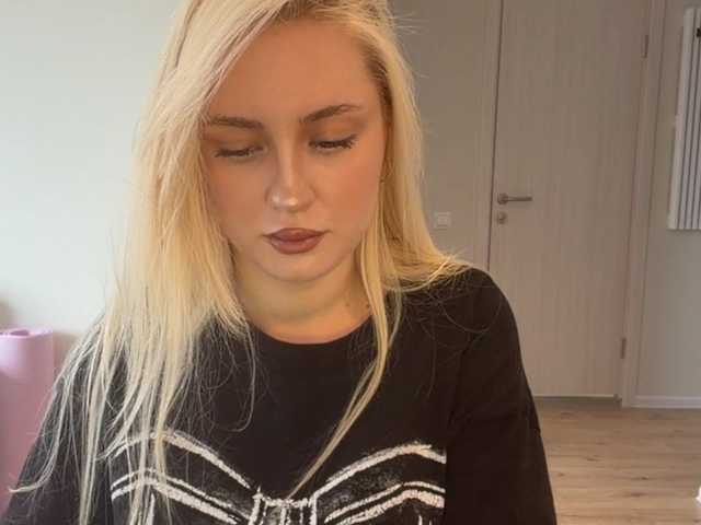 VivianaHandrick live cam on BongaCams