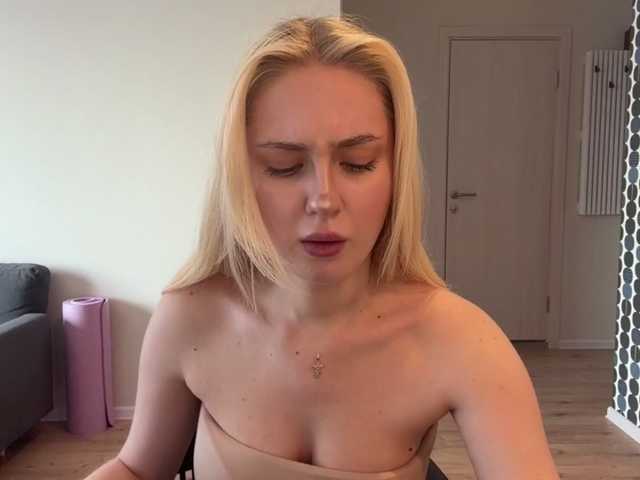 VivianaHandrick live cam on BongaCams
