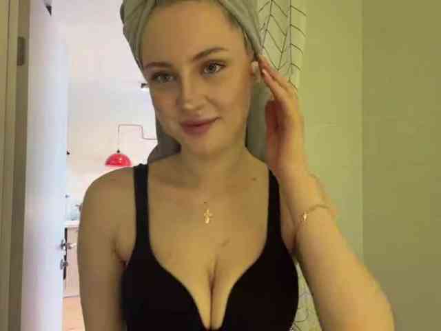 VivianaHandrick VivianaHandrick