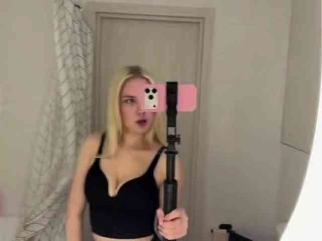 VivianaHandrick webcam