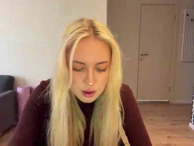 VivianaHandrick webcam