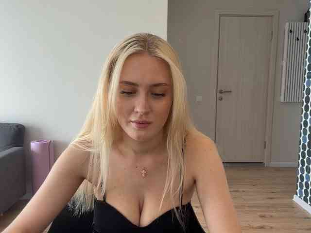 Modèle: VivianaHandrick