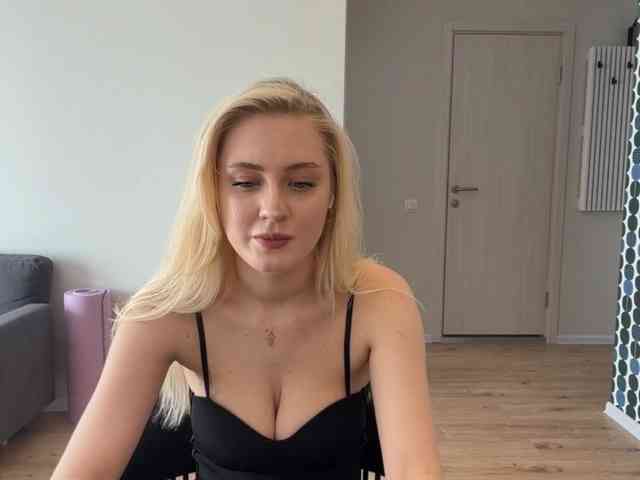 Modèle: VivianaHandrick