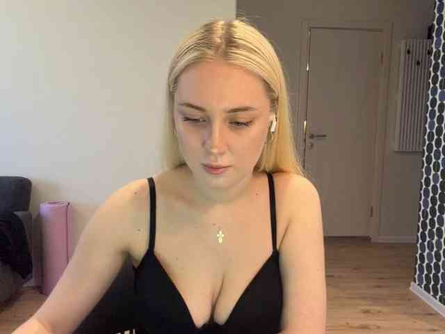 VivianaHandrick webcam