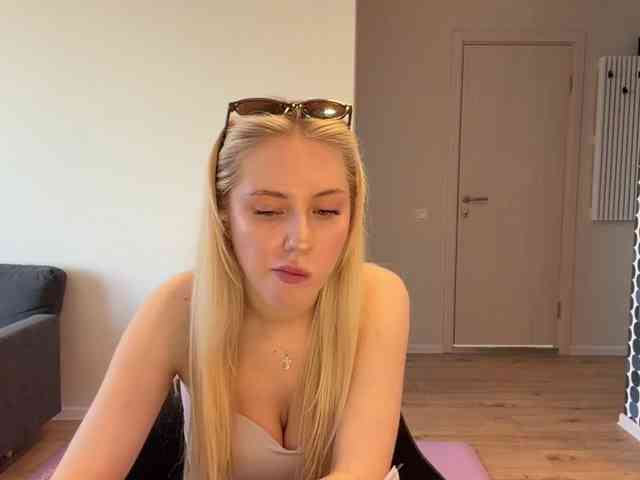 VivianaHandrick webcam