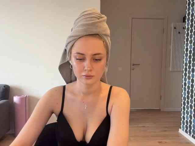 VivianaHandrick webcam