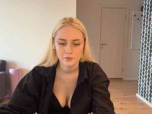 VivianaHandrick webcam
