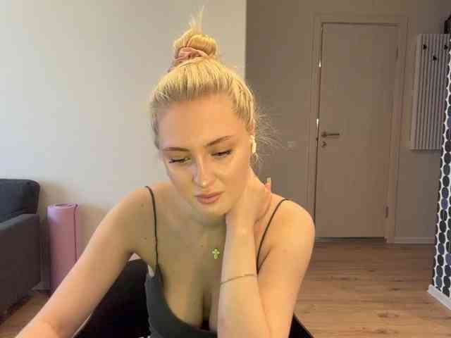 VivianaHandrick webcam