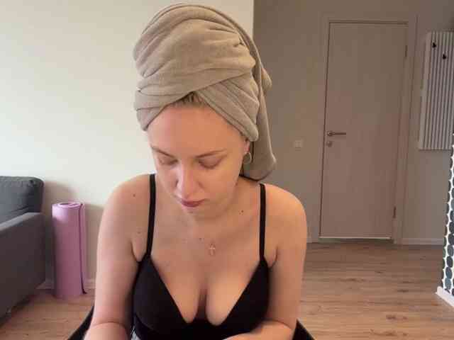 VivianaHandrick webcam
