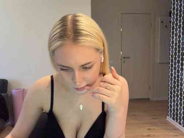 VivianaHandrick webcam