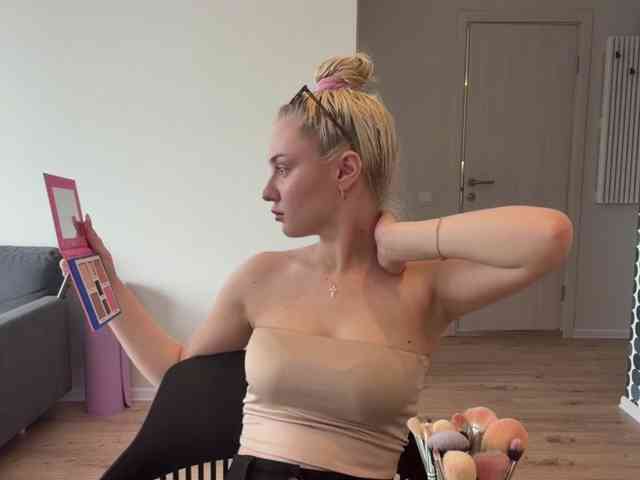 VivianaHandrick