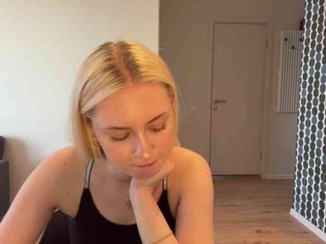 VivianaHandrick webcam