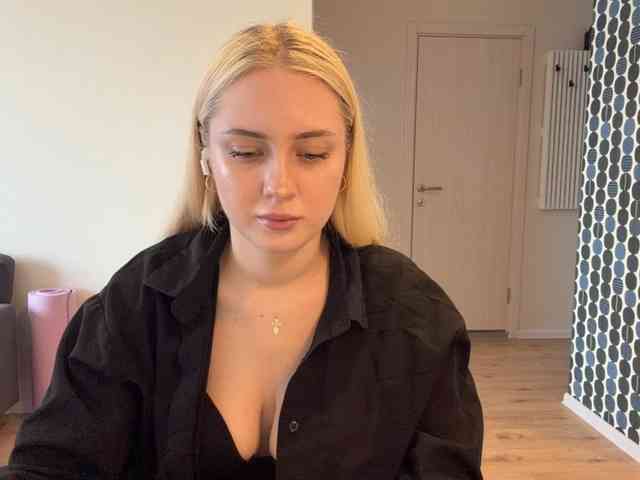 VivianaHandrick webcam