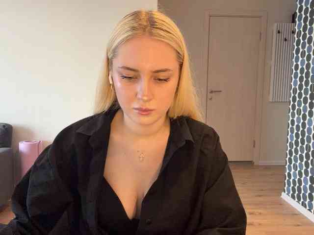 Modèle: VivianaHandrick