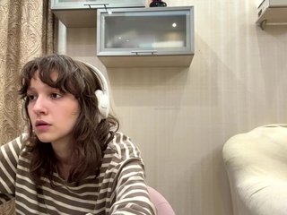 SunniCunningan Porn Show