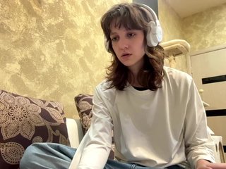 SunniCunningan Porn Show