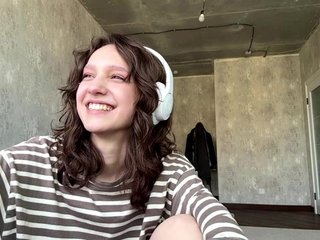 SunniCunningan Porn Show