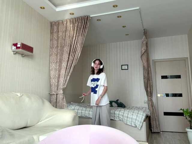 SunniCunningan live webcam show