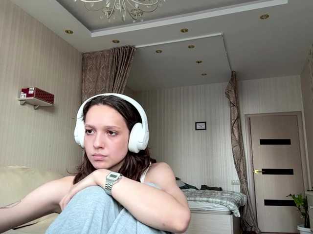 SunniCunningan live cam on BongaCams
