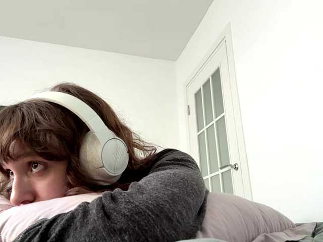 SunniCunningan live cam on BongaCams
