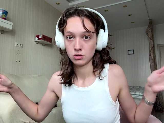 SunniCunningan live cam on BongaCams