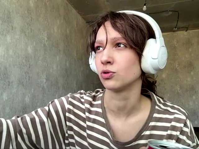 SunniCunningan live cam on BongaCams